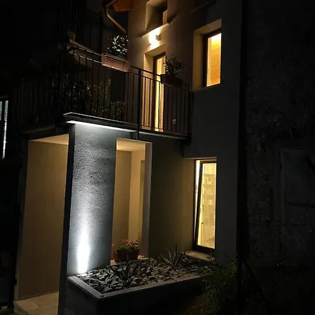 La Punta Di Vakantiehuis Varenna